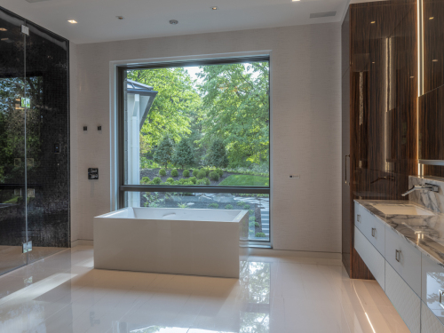 Luxury-Bathroom-Remodeling-in-Maryland-8